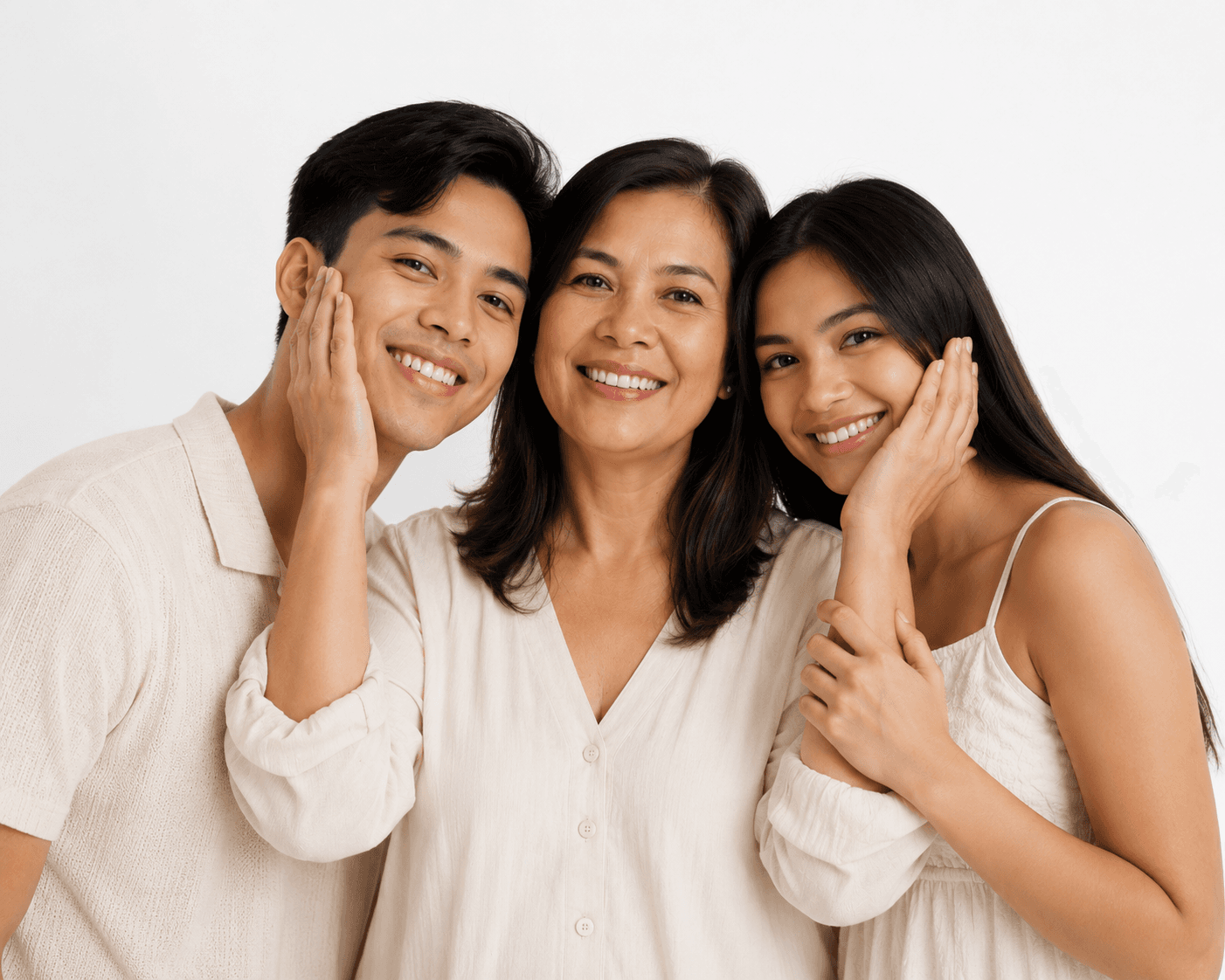 Family discussing hereditary cancer screening